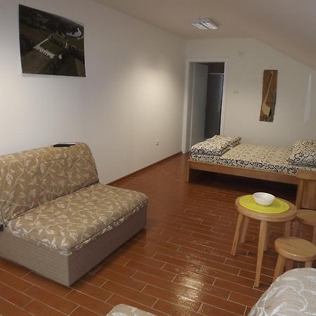 Guest House Zasavica 외부 사진